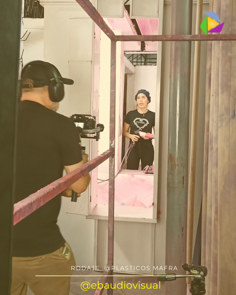 Producción de video de inducción y seguridad industrial en Plásticos Mafra, grabación en planta.