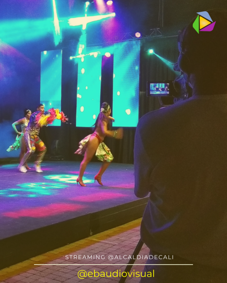 Transmisión en vivo (Streaming) de eventos culturales de la Alcaldía de Cali, cobertura multicámara de espectáculos.